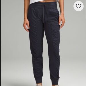 NEW!! Lululemon dance studio mid rise jogger